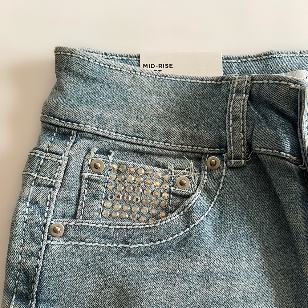 Rue21 Mid - Rise Boot Ultimate Stretch Flare Jean Size 6 - Picture 5 of 13